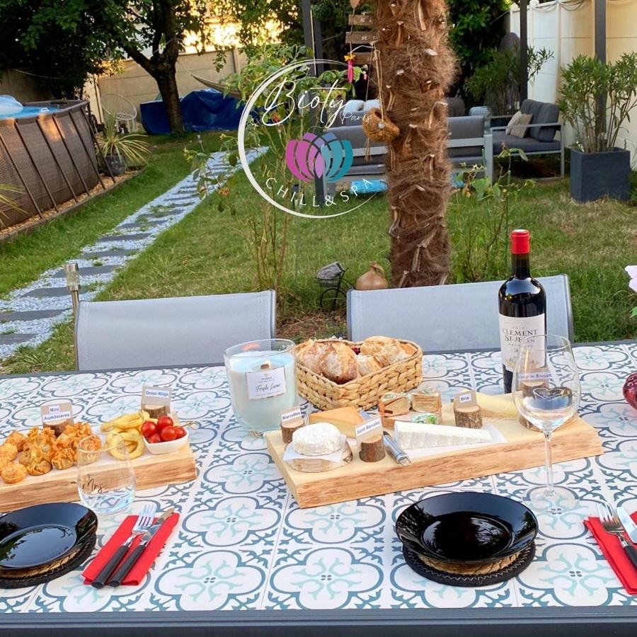 Bioty Chill & Spa Le Blanc-Mesnil Exteriér fotografie